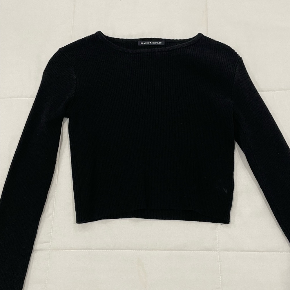 brandy melville black long sleeve shirt